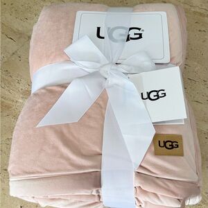 UGG Blush Throw Blanket